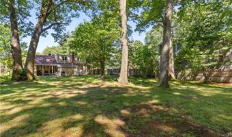 101 Hopkins Ave, Johnston, RI 02919