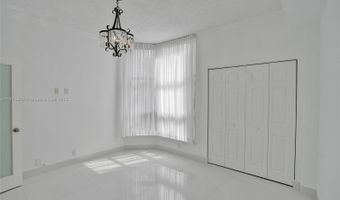 3500 Mystic Pointe Dr 105, Aventura, FL 33180