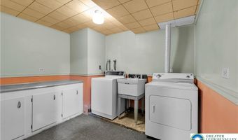 855 N Main St, Allentown, PA 18104