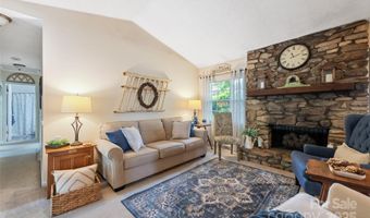 16 Fieldstone Ct, Arden, NC 28704