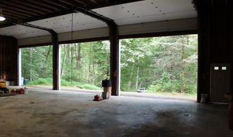 189 Crane Hollow Rd, Bethlehem, CT 06751