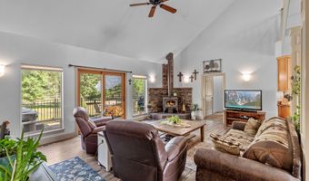 10240 E Howard Rd, Athol, ID 83801