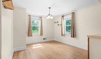 36 Westhill Dr, Cranston, RI 02920