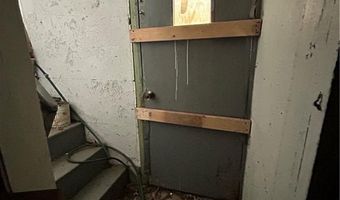 609 R St, Atchison, KS 66002