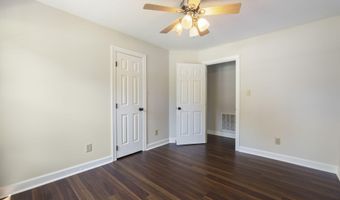 1002 Fair Oaks Ln, Apex, NC 27502