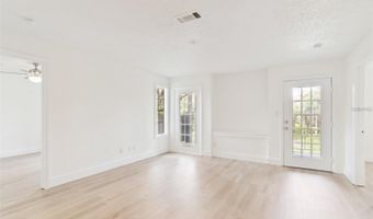 241 AFTON Sq 102, Altamonte Springs, FL 32714