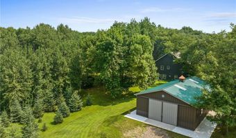 615 Woodsmen Dr NE, Alexandria, MN 56308