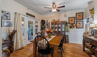 902 F St, Barling, AR 72923