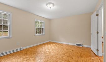 28 Harris St 2, Acton, MA 01720
