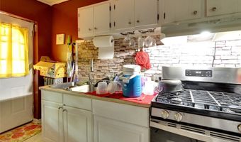 105 Dodge Ave, Akron, OH 44302