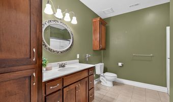 21194 Lawrence 2230, Aurora, MO 65605