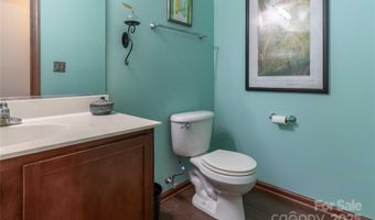 132 Warren Haynes Dr, Asheville, NC 28806