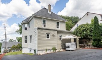 24 Livingston Ave, Andover, NJ 07801