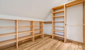 39 Bent Creek Preserve Rd, Asheville, NC 28806