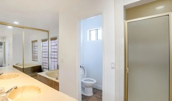 1116 Circle Dr, Escondido, CA 92025