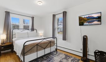 212 Dewey St, Bennington, VT 05201