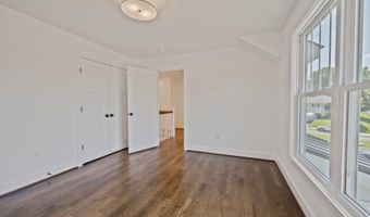 2100 PATRICK HENRY Dr, Arlington, VA 22205