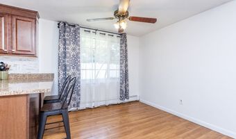 8 Andover Rd, Beverly, MA 01915
