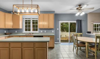12 Brittany Dr, Bayville, NJ 08721