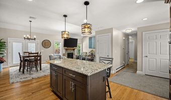 70 Cynthia Rd, Abington, MA 02351