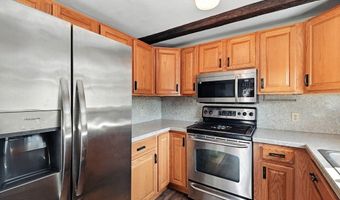 138 Suffield St, Agawam, MA 01001