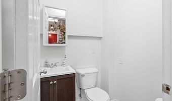 620 Killingly St, Johnston, RI 02919