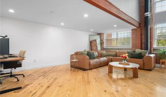 1 Tupperware Dr 138, North Smithfield, RI 02896