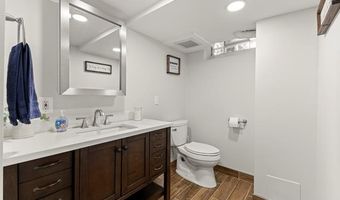8960 Niver Ave, Allen Park, MI 48101