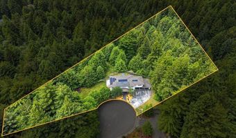 1346 Diamond Dr, Arcata, CA 95521