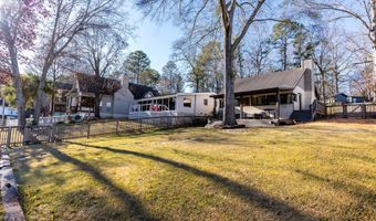 146 Pine Dr, Eclectic, AL 36024