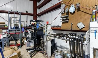 526 Main St, Bay St. Louis, MS 39520