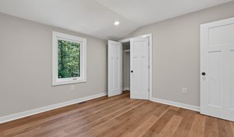 88 MALLARD Dr, Basye, VA 22810