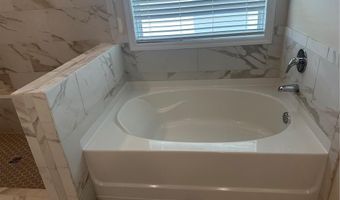 326 Rodeo Dr, Auburn, GA 30011