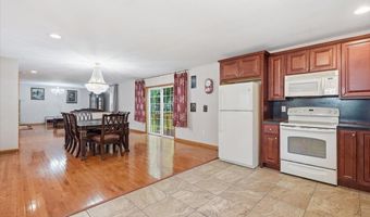 63 Fox Hill Rd, Albrightsville, PA 18210