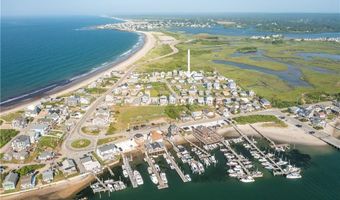 6 Arbeth Ave, Narragansett, RI 02882