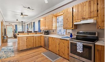 104 N Main St, Anaconda, MT 59711