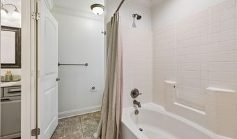 10514 E Brainerd Rd, Apison, TN 37302