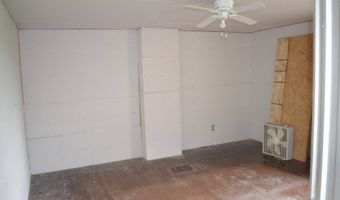 399 N Fifth St, Albion, IL 62806