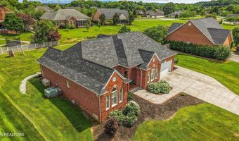 963 Southwick Dr, Alcoa, TN 37701