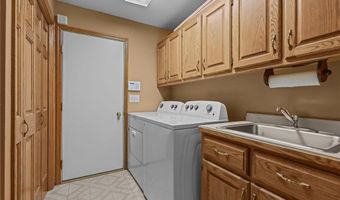 17950 Nowthen Blvd NW, Ramsey, MN 55303