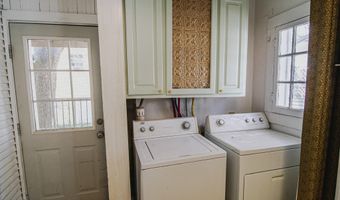 809 N Congress St, Jackson, MS 39202