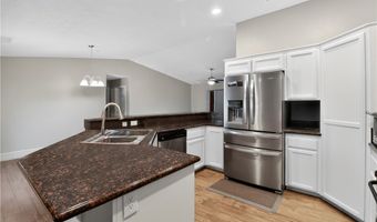 20726 Nisqually Rd, Apple Valley, CA 92308