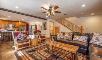 435 Ashwood Dr, Big Bear Lake, CA 92314