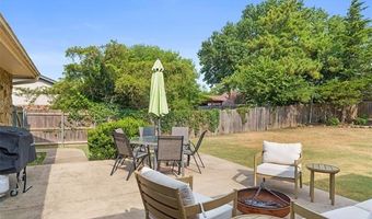 2632 Williamsburg St, Bartlesville, OK 74006