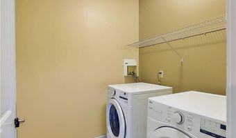 500 Mendon Rd 423, Cumberland, RI 02864