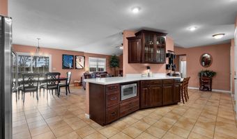 102 Woodland, Anna, IL 62906