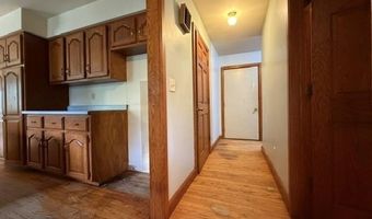 9700 5TH Ave, Almond, WI 54909