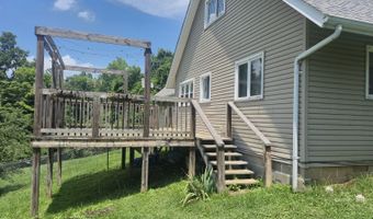 7645 N Blackburn Rd, Athens, OH 45701
