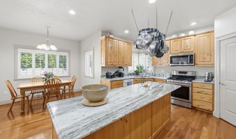 914 N 400 W, Centerville, UT 84014