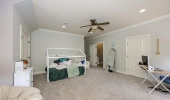 10757 Royal Ridge Ave, Baton Rouge, LA 70810